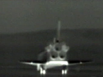 Discovery �� �������� Edwards ����� �����������, ���� CNN