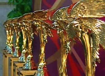 ���� ���