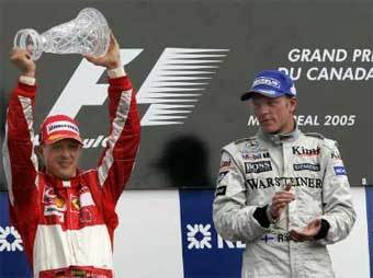 ���� ��������� (������) � ������� ������� ����� ����� ����-��� ������. ���� Reuters, 12 ���� 2005 ����