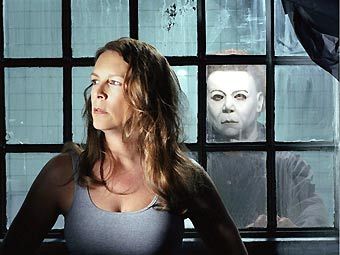 ���� �� ������ "Halloween: Resurrection" � ����� 4ourdegrees.net