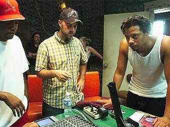 ���� �� ������ "Hustle and flow" � ����� imdb.com