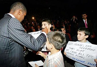 ������� ������ ������� ������������ � ������� ������� ���'� (�����) ���� ��������� ����� � ��������������� ���������. ���� Reuters