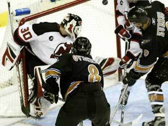 ��������� ������� (����� 8) ����������� ����� � ������ "���-������". ���� Reuters