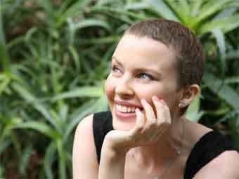 ����� ������. Copyright Darenote Ltd and Kylie.com. Photo by Olivier Martinez