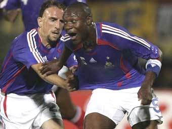 ������ ������ (������) ��������� ������������ �� ������ ������ � ����� ������� ������� � ������. ���� AFP 