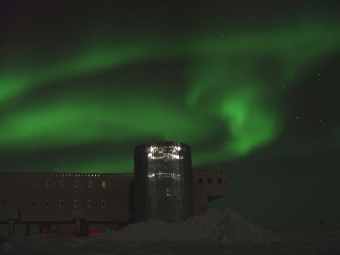 �������� ������ ��� ����������������� �������� � ����������. ���� � ����� wikimedia.org. 