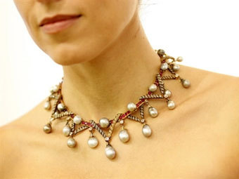 ����� �����-���������� �� ��� ���������� ���� Christie's. ���� AFP