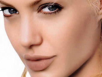 ��������� �����. ���� � ����� angelinajolie.com