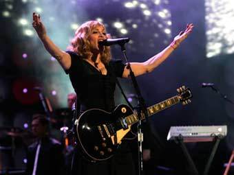 ������� �� �������� Live Earth � �������. ���� AFP