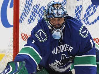 ������� ������. ���� canucks.nhl.com