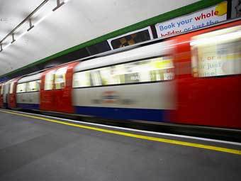 ����   Photos.com/Cube