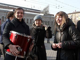 ��������� �������� ����� ����� � "�������" 10.03.2008. ���� ������ �������, Lenta.ru