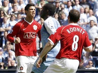 ��������� ������� (�����) ��������� ��� � ������ "��������� ����". ���� AFP.