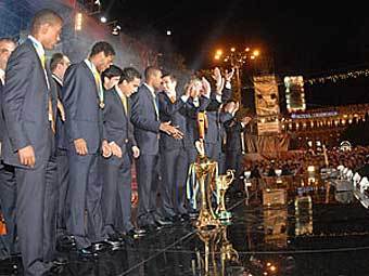 ���������� "�������" � ������� �� ������ � ���������� � ����� �������. ���� � ������������ ����� �����