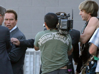 ������������ (�����) � ���������-��� ����� (������). ���� � ����� Slashfilm.