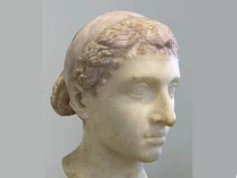 ��������� ������ ���������, ���������� � "������ �����" � �������. ���� ������������ Louis le Grand � ����� wikipedia.org