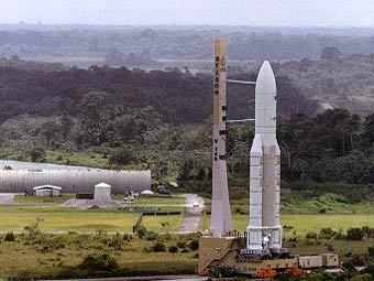 ������ Ariane 5 �� ���������� ����. ���� � ����� www.arianespace.com