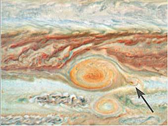 ���������, �� �������������� NASA ����������. �������� ����������� �� ��, ��� �������� �� �������� �������� �����. ���� NASA, ESA, A. Simon-Miller (Goddard Space Flight Center), N. Chanover (New Mexico State University) and G. Orton (Jet Propulsion Laboratory)