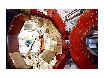 ���� �� ������� �������� ��������� ����������. ���� � ����� CERN