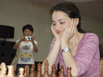 ���������� ��������. ���� � ����� nalchik2008.fide.com