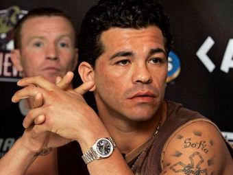 ������ �����. ���� &copy;AP