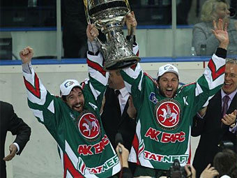 ��������� "�� �����" � ������ ��������, �������� ���� � ����� khl.ru