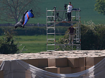   .  Reuters