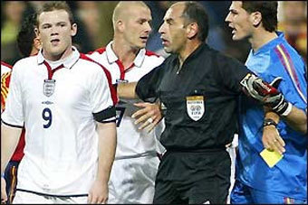 ������ ������� ������ (� ����� �����) ����������� � �������� ������� ������� (� �����). ���� BBC